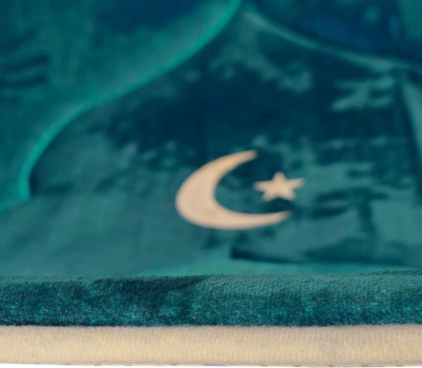 Fabienne Memory Foam Prayer Mat 70x110cm Thick Padded Muslim Prayer Rug with Knee Support Gift for Elderly People Cushioned Anti-Slip Lightweight Janamaz Salah Mat with 3D Design (Dark Green)
