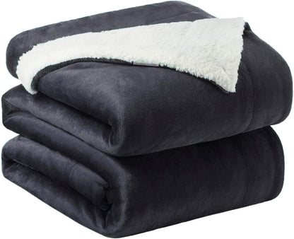Fabienne Sherpa Blanket Single Size Twin Plush Throw Bed Blanket 160x220cm Flannel Fleece Reversible Lamb Blanket - Warm and Plush Travel Blanket for Bed Sofa Travel Couch (Dark Grey)