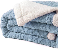 Fabienne Premium Reversible Sherpa Blanket – 220 × 240 cm - Blue Grey