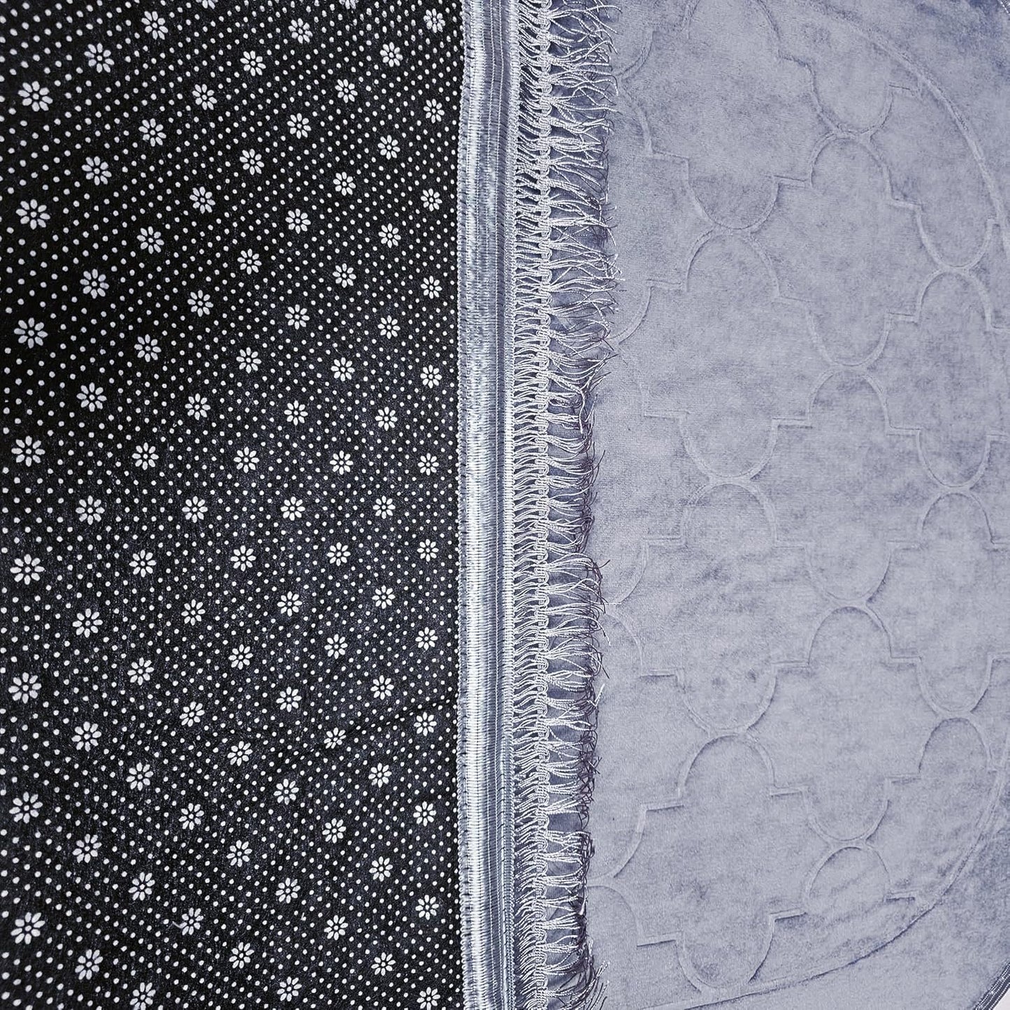 Velvet Embossed Prayer Mat 80 x 120 cm